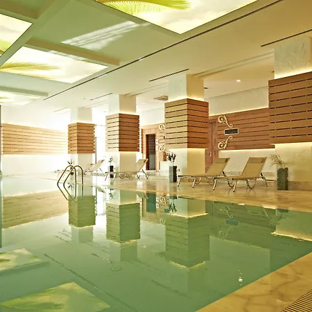 Hotel Seno 4*